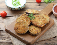 Crocante e saudável: inove o almoço das férias com uma deliciosa berinjela empanada na airfryer