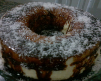 Pudim de coco com cobertura de chocolate