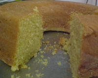 Bolo de fubá com coco