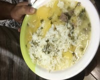 Sopa de mandioca e carne