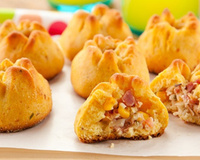 Broa de milho recheada com calabresa: confira a receita