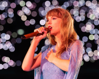 Taylor Swift doou US$ 4 milhões para um centro educacional: 14 anos depois, o espaço cresceu e passou a exibir obras de arte de crianças e artistas com deficiência