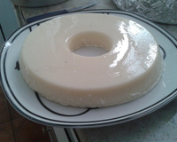 Mousse de coco gelado