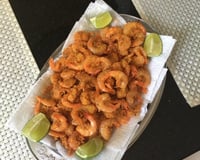 Camarão frito de praia