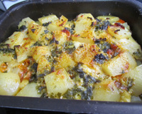 Linguado ao forno com batatas e alho