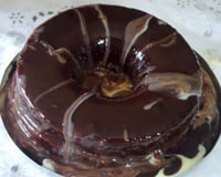 Bolo de chocolate com recheio de Leite Ninho