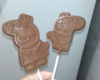 Pirulito de chocolate mesclado