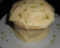 Bolo de limão de caneca