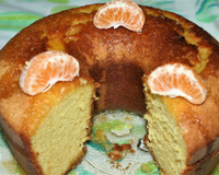 Bolo de tangerina com calda durinha