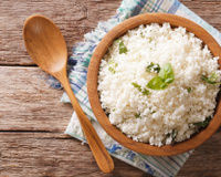 Lavar o arroz antes de cozinhar: necessário ou dispensável?