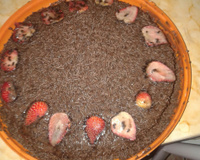 Bolo de brigadeiro com Morango