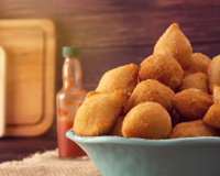 Coxinha sequinha e crocante igual de lanchonete gourmet para você fazer na sua casa