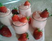 Sobremesa tipo Danoninho caseiro