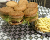 Sanduíche tipo Big Mac