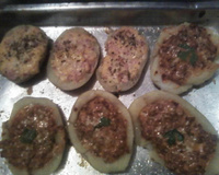 Batata recheada com presunto e queijo