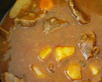 Ensopado de músculo com batata