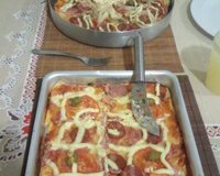 Pizza grossa italiana