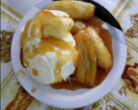 Banana flambada com sorvete