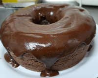 Ingrediente surpresa deixa o bolo de chocolate ainda mais especial e é sucesso garantido em casa!