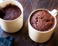 Brownie de micro-ondas fácil