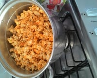 Pipoca colorida para festas infantis