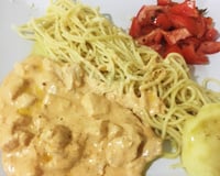 Estrogonofe de frango com queijo