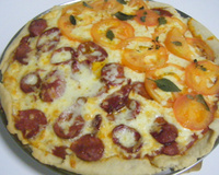 Você nunca mais vai comprar na pizzaria depois que fizer essa receita de pizza caseira perfeita