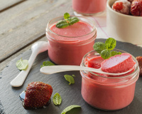 Receita de mousse de morango com a fruta: confira