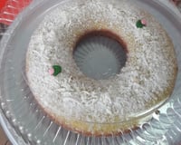 Bolo de fubá com raspas de limão siciliano