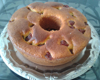 Bolo de fubá com goiabada