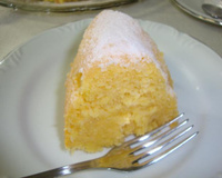 Bolo de fubá cremosão