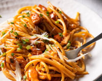 Kimchi carbonara: a mistura das culinárias italiana e coreana em um prato surpreendente  que você precisa experimentar