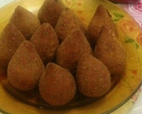Salgadinho de festa (risóles, bolinha de queijo, coxinha)