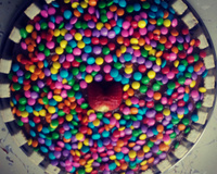 Bolo de bis com morango