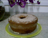 Bolo de fubá com goiabada