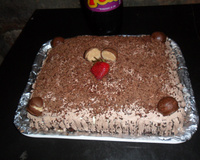 Bolo de chocolate com recheio de Leite Ninho