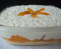 Sobremesa dois cremes e pêssego