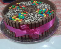 Bolo Kitkat super fácil