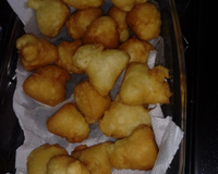 Bolinho de chuva sem leite e ovos fácil