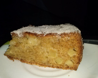 Bolo de maçã com casca