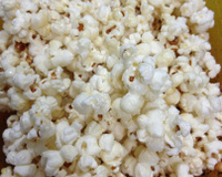 Pipoca doce no microondas