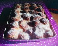 Pão doce pingado com colher