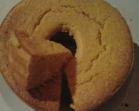 Bolo de milho com queijo