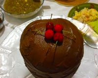 Panetone trufado de sorvete coberto e com chocolate