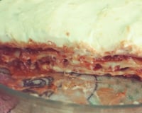 Lasanha com molho branco e bolonhesa