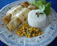 Panquecas de carne moída com creme de milho