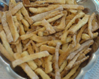 Palitos picantes de cebola