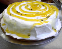 Torta da jack com pão-de-ló de maracujina