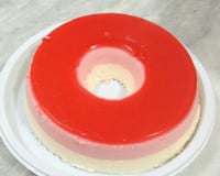 Pudim de gelatina de morango