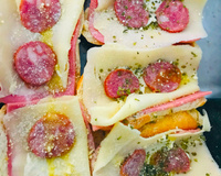 Sanduíche aberto de forno